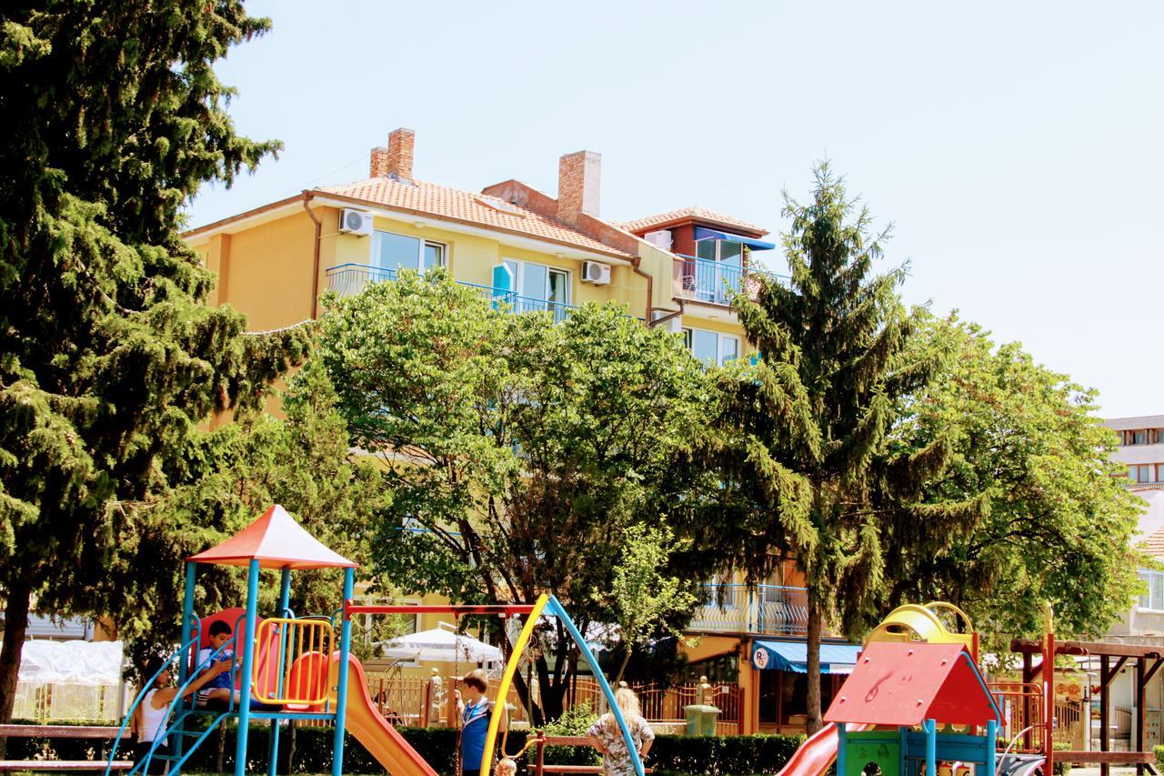 R&G Hotel Nesebar Exterior foto